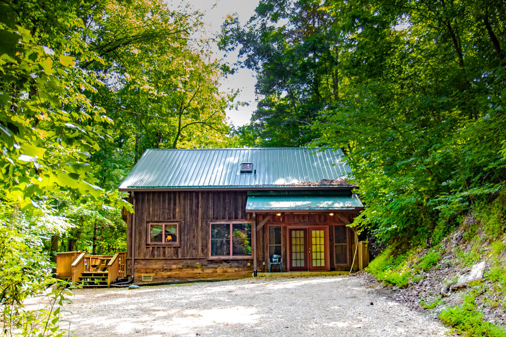 East Tennessee Mountain Wedding Venue | Sugar Hollow Retreat