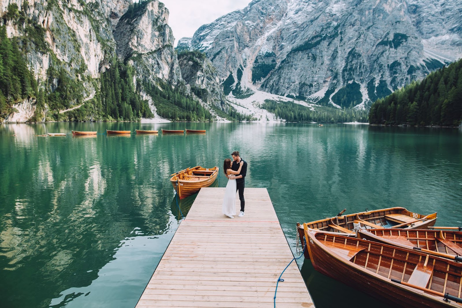 mountain wedding aesthetic