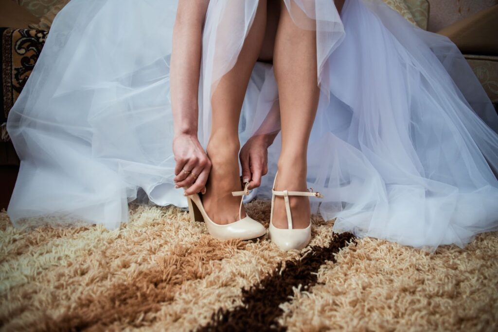 bride shoe heel