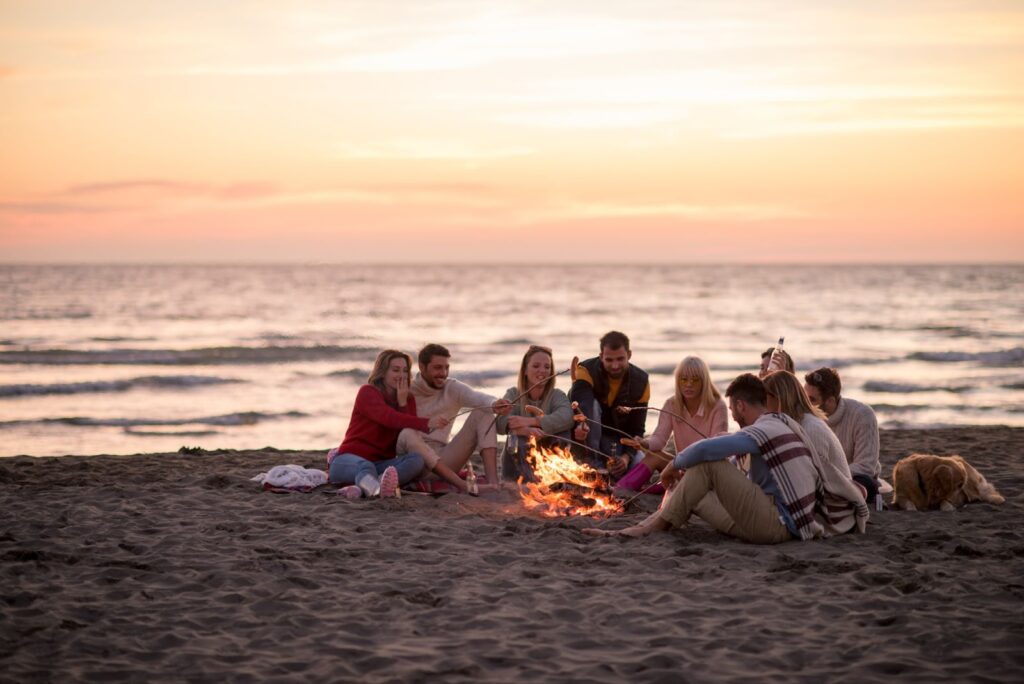 beach bonfire smore